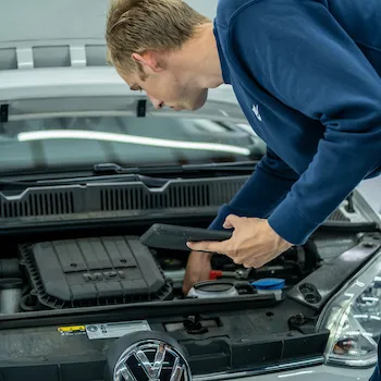 Mechanische motorruimte-inspectie bij Ototax Automotive